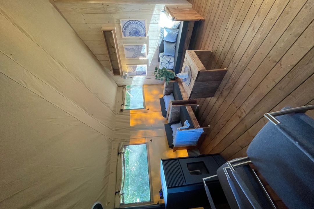 Safarizelt Straun – Glamping für 6 Personen mit Stil