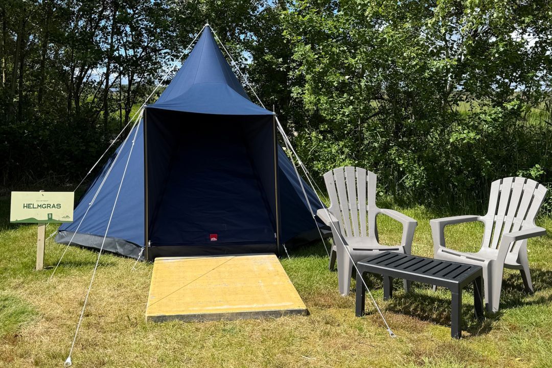 Urlaub im Dünenzelt Helmgras auf De Oorsprong