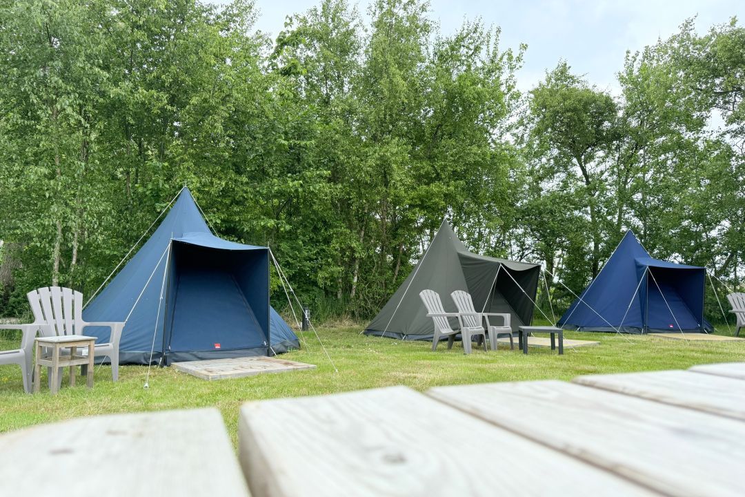 Dünenzelt Zeealsem auf Bauernhof de Oorsprong
