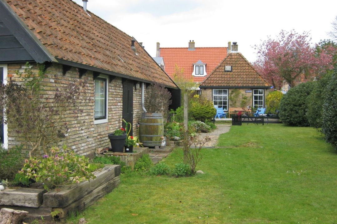 Charakteristisches Ferienhaus Vierhuizen