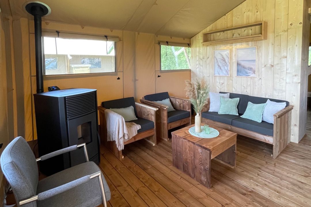 Safarizelt Dún – Glamping für 5 Personen mit Komfort